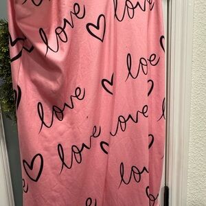 Pink Love Print Blanket